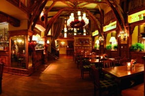 Restauracja Stary Dom, Warszawa