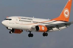 Iceland_Express_B737_G-STRN Iceland_Express_B737_G-STRN