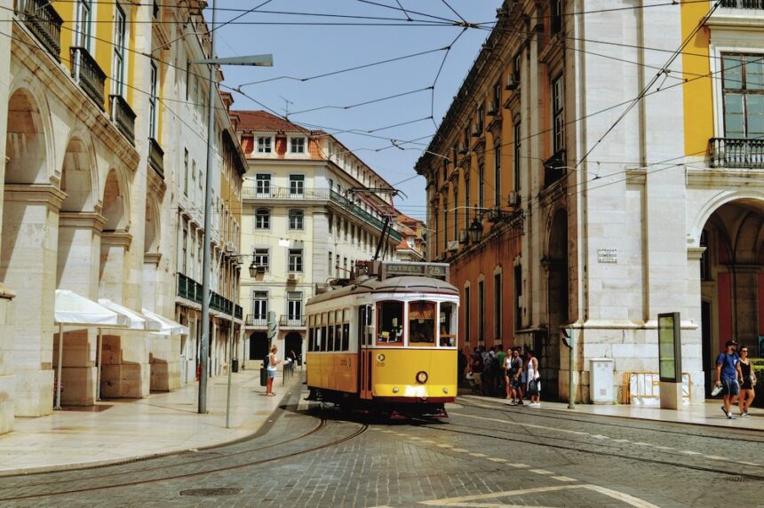 aayush-gupta-unsplash